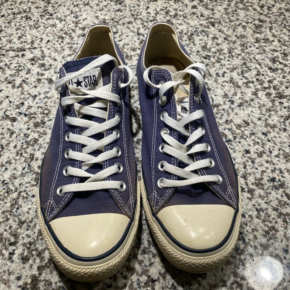 Converse. All Star Low. Navy. Size: 9.5